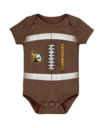 Outerstuff Baby Brown Oregon Ducks Catch Me Football Bodysuit