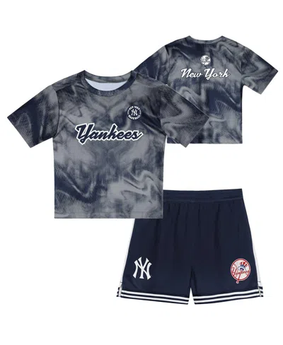 Outerstuff Kids' Preschool 2-piece Set Gray New York Yankees Hitter Infielder T-shirts And Shorts