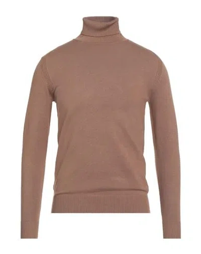 Outfit Out/fit Man Turtleneck Camel Size S Viscose, Polyamide In Sand