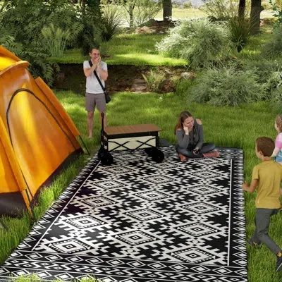 Outsunny Reversible Outdoor Rug, 9' X 18' Waterproof Plastic Straw Floor Mat, Portable Rv Camping Carpet, Lar In Black And White Rhombus Border