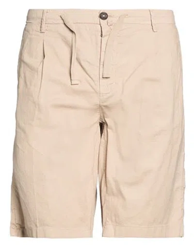 Over-d Over/d Man Shorts & Bermuda Shorts Sand Size 36 Cotton, Linen In Neutral