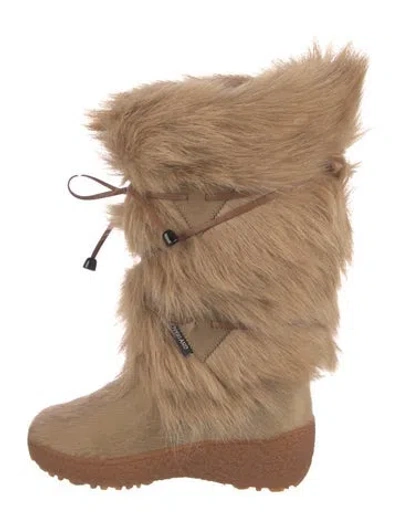 Pre-owned Overland Faux Fur Lace-up Boots In Neutral