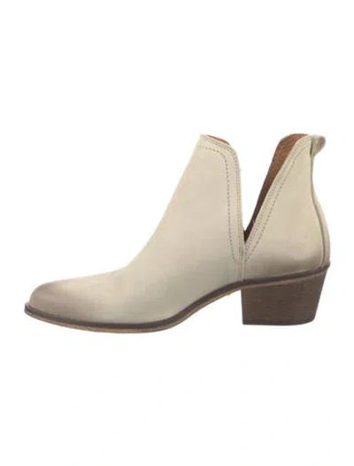 Pre-owned Overland Leather Chelsea Boots In Neutrals