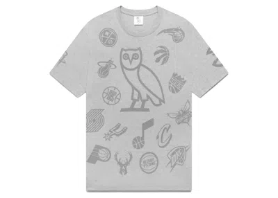 Pre-owned Ovo Men's  Nba Team Icons Og Owl T-shirt In Heather Grey In Gray