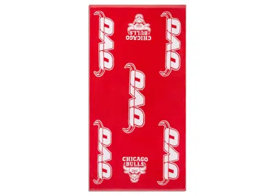 Pre-owned Ovo X Nba Bulls Sideline Towel In Red