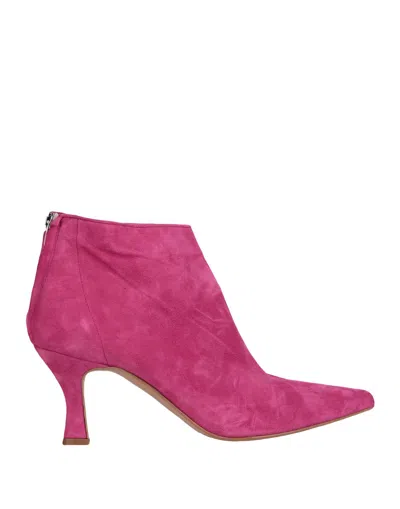 Ovye' By Cristina Lucchi Ovyé Woman Ankle Boots Fuchsia Size 9 Leather In Pink