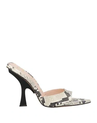 Ovyè Ovyé Playlist Woman Sandals Cream Size 8 Leather In Neutral