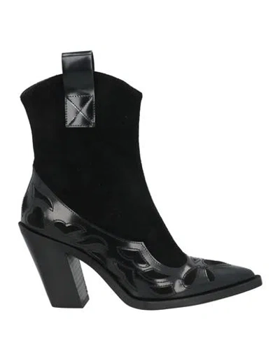 Ovyè Ovyé Woman Ankle Boots Black Size 7 Leather