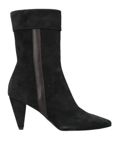 Ovyè Ovyé Woman Ankle Boots Black Size 7 Leather