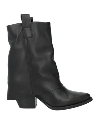 Ovyè Ovyé Woman Ankle Boots Black Size 8 Calfskin