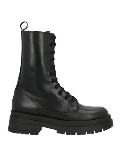 Ovyè Ovyé Woman Ankle Boots Black Size 8 Leather