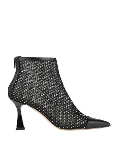 Ovyè Ovyé Woman Ankle Boots Black Size 8 Leather