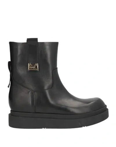 Ovyè Ovyé Woman Ankle Boots Black Size 8 Leather In Multi