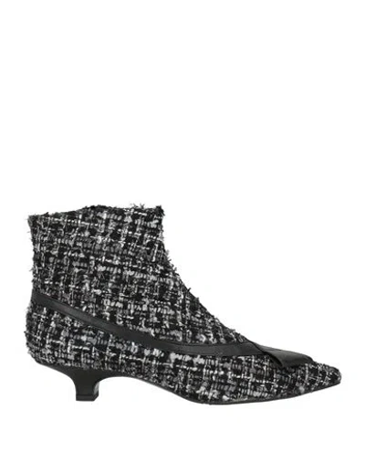 Ovyè Ovyé Woman Ankle Boots Black Size 8 Textile Fibers In Multi