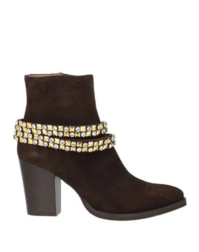 Ovyè Ovyé Woman Ankle Boots Dark Brown Size 8 Leather