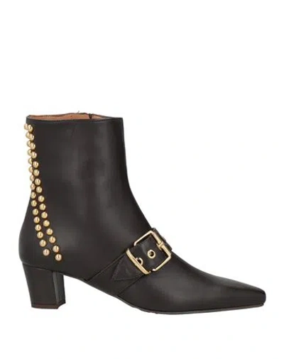 Ovyè Ovyé Woman Ankle Boots Dark Brown Size 8 Leather In Black