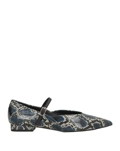 Ovyè Ovyé Woman Ballet Flats Blue Size 7 Textile Fibers