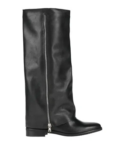 Ovyè Ovyé Woman Boot Black Size 8 Calfskin In Multi