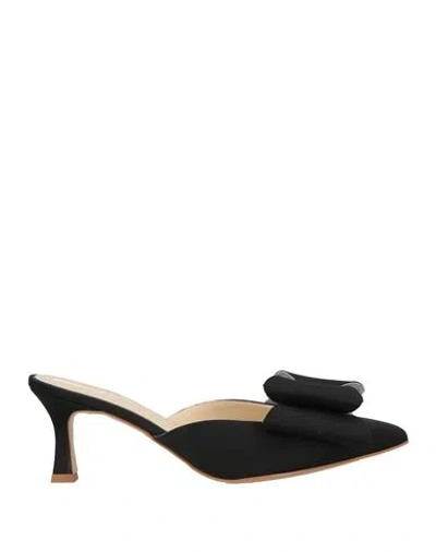 Ovyè Ovyé Woman Mules & Clogs Black Size 8 Textile Fibers