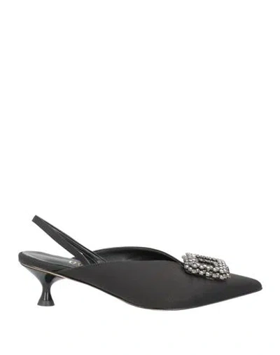 Ovyè Ovyé Woman Pumps Black Size 6 Textile Fibers