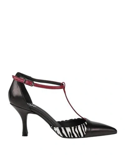 Ovyè Ovyé Woman Pumps Black Size 7 Leather