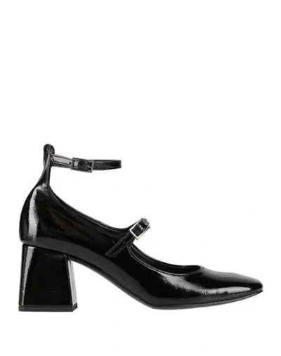 Ovyè Ovyé Woman Pumps Black Size 8 Textile Fibers