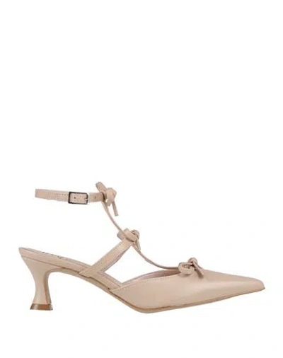 Ovyè Ovyé Woman Pumps Blush Size 6 Synthetic Material In Multi