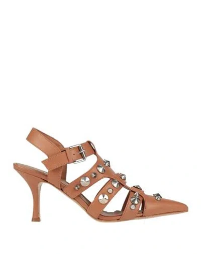 Ovyè Ovyé Woman Pumps Brown Size 8 Leather