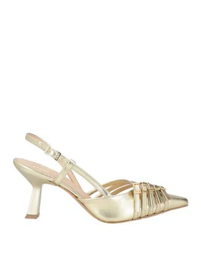 Ovyè Ovyé Woman Pumps Platinum Size 8 Leather In Gold