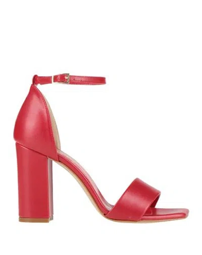 Ovyè Ovyé Woman Sandals Red Size 8 Leather