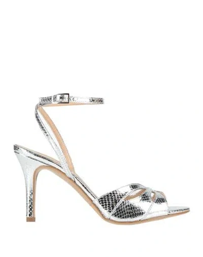 Ovyè Ovyé Woman Sandals Silver Size 8 Leather