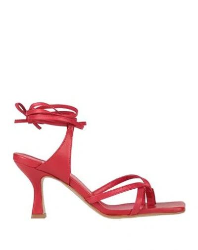 Ovyè Ovyé Woman Thong Sandal Red Size 6 Leather