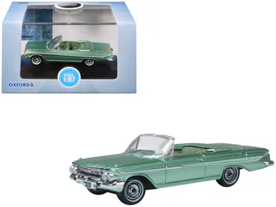Oxford Diecast 1961 Chevrolet Impala Convertible Arbor Green Metallic With Green Interior 1/87 (ho) Scale