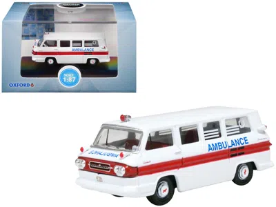 Oxford Diecast 1962 Chevrolet Corvair Greenbrier Amblewagon Ambulance White With Red Stripes 1/87 (ho) Scale Diecas