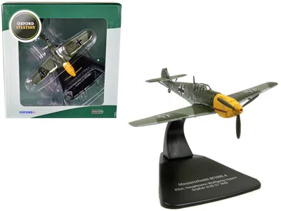 Oxford Diecast Messerschmitt Bf 109e-4 Plane Pilot: Hauptmann Wolfgang Lippert Grpkdr Ii/jg 27 (1940) "oxford Aviat In Green