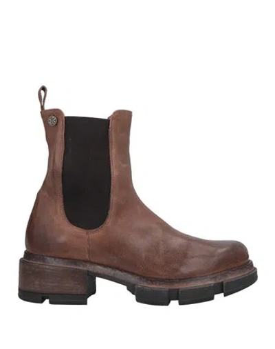 Oxs O. X.s. Woman Ankle Boots Brown Size 7 Leather, Textile Fibers