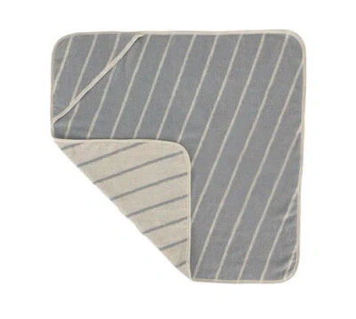 Oyoy Raita Hooded Towel In Multi