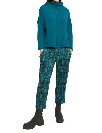 Ozai N Ku Crop Pants In Volcano In Green