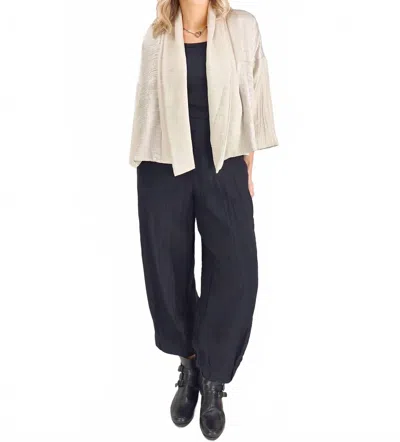 Ozai N Ku Lantern Ankle Pull-on Pants In Black