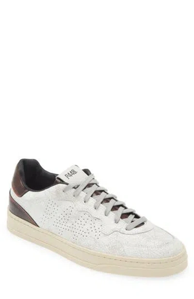 P448 Bali Sneaker