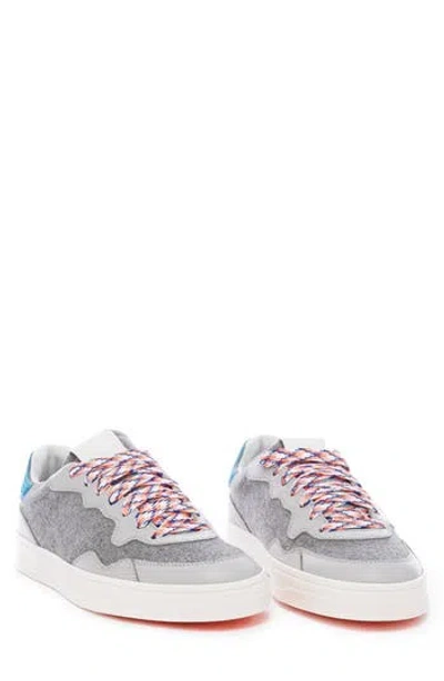 P448 Bali Sneaker