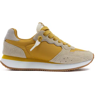 P448 Jesse Trainer Sneaker In Yellow