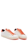 P448 John Sneaker In White/sponge