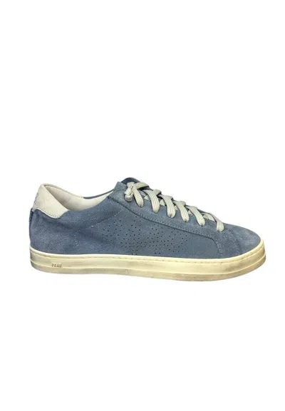 P448 Man  In Blue