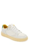 P448 Mason Sneaker In White/grey