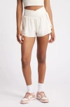 Pacsun Crossover Waist Skort In Ivory