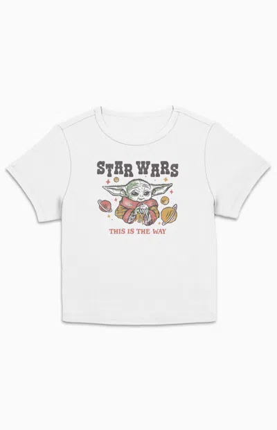 Pacsun Women's Star Wars Baby Yoda Cropped T-shirt In Off White