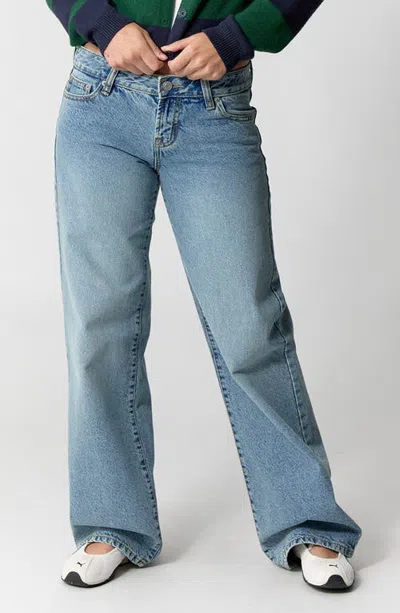 Pacsun Zoe Low Rise Girlfriend Wide Leg Jeans In Blue