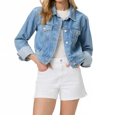 Paige Dani Short In Crisp White In Blue