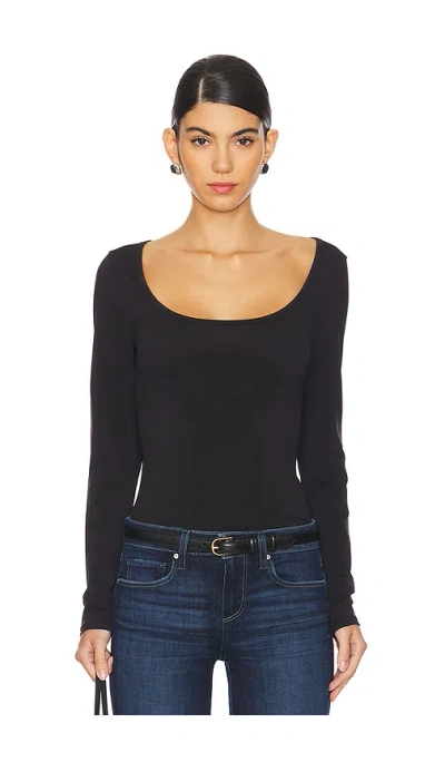 Paige Josephina Top In 블랙